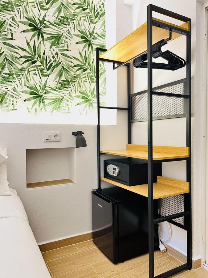 סנטה אאולריה דס ריו Nanit Rooms Ibiza Hostal מראה חיצוני תמונה